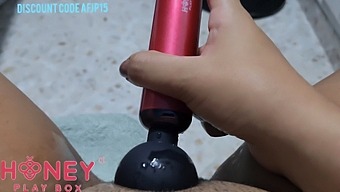 Solo Playtime: Watch Her Squirt With Pleasure