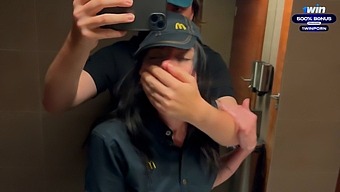 Eva Soda'S Daring Public Restroom Encounter With A Mcdonald'S Employee After A Soda Spill